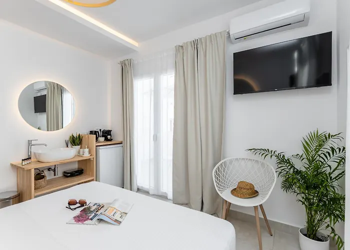 Aparthotel Golden Bird's Naxos City