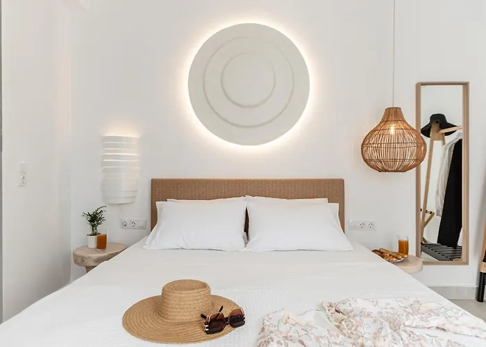 Golden Bird's Aparthotel 4*