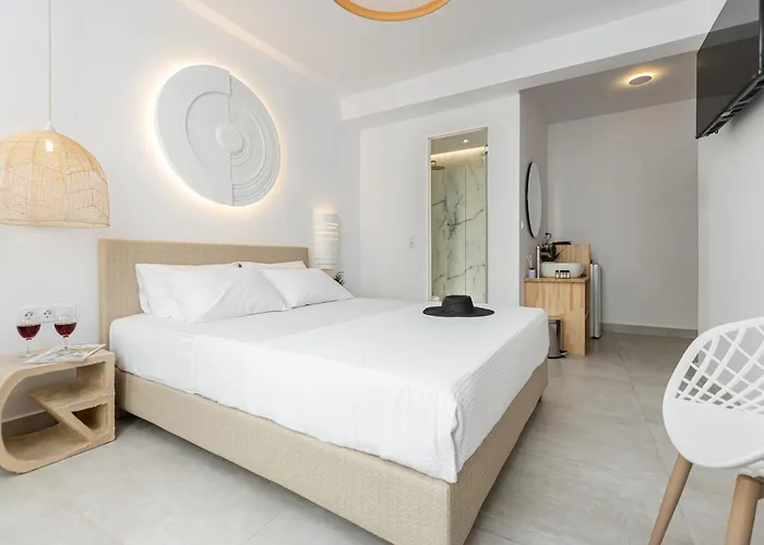 Golden Bird's Aparthotel