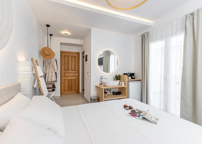 Aparthotel Golden Bird's 4*