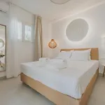 Golden Bird's Aparthotel
