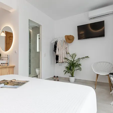 Aparthotel Golden Bird's 4*