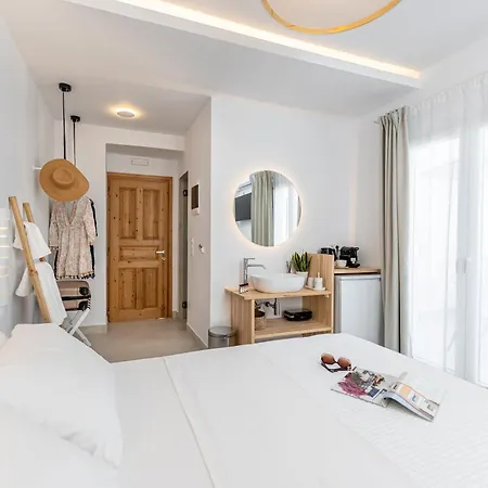 Aparthotel Golden Bird's 4*