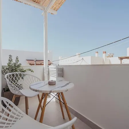 Golden Bird's Naxos City