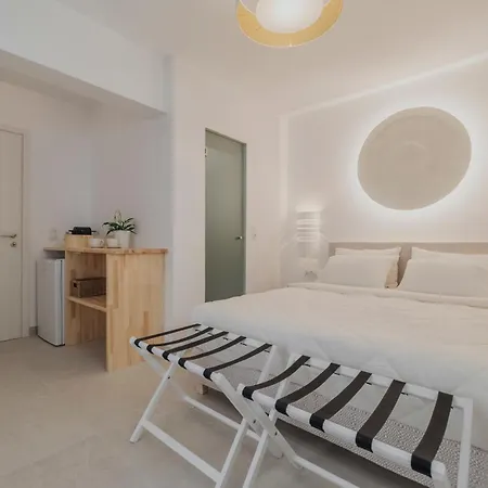 Hotel apartamentowy Golden Bird's *