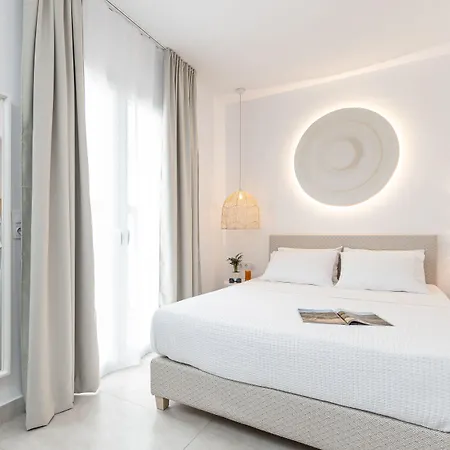 Golden Bird's Aparthotel Naxos City