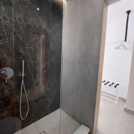 Golden Bird's Ξενοδοχείο με διαμερίσματα