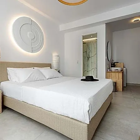 Apartmanhotel Golden Bird's 4*