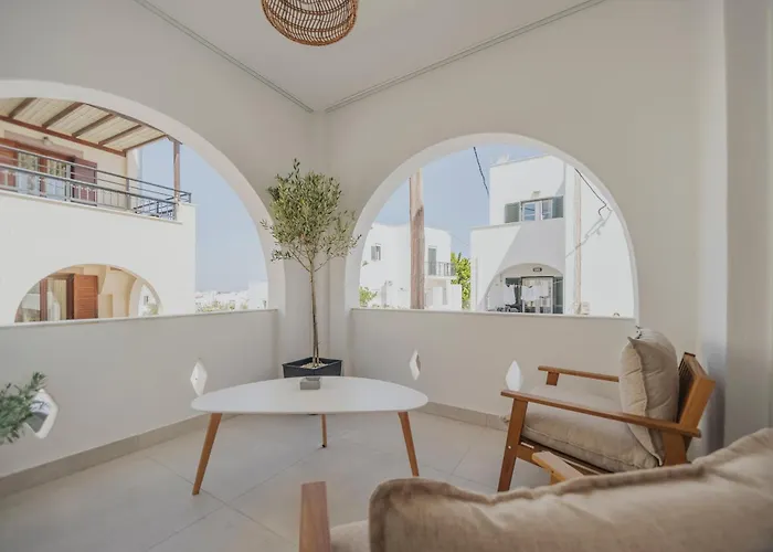 Aparthotel Golden Bird's 4*