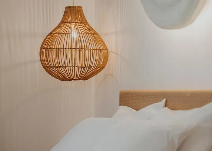 Golden Bird's Naxos City