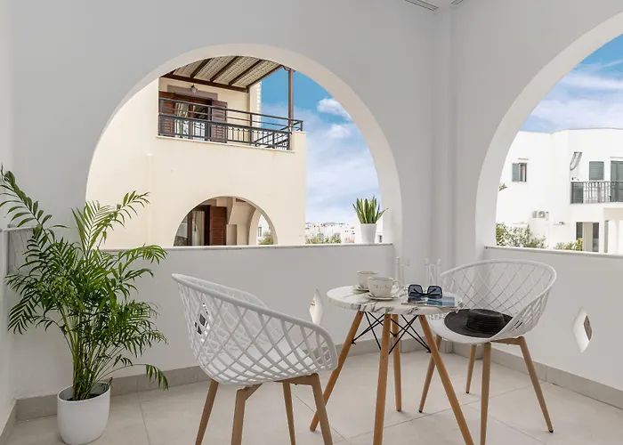 Aparthotel Golden Bird's Naxos City