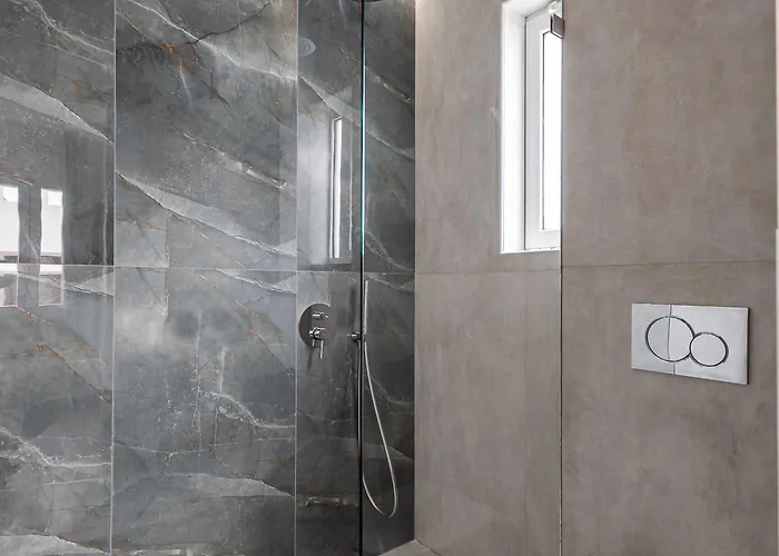 Aparthotel Golden Bird's