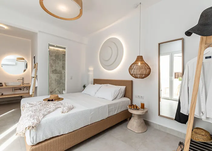 Golden Bird's Aparthotel 4*